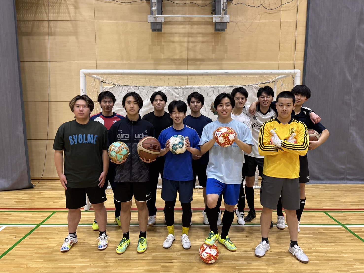 フットサルサークル「R-Foot」