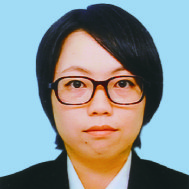 畑中　朋子