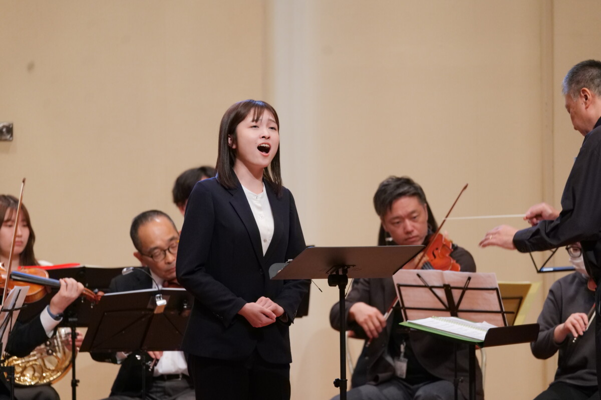 黒澤記念講堂にてクリスマス礼拝が行われました。