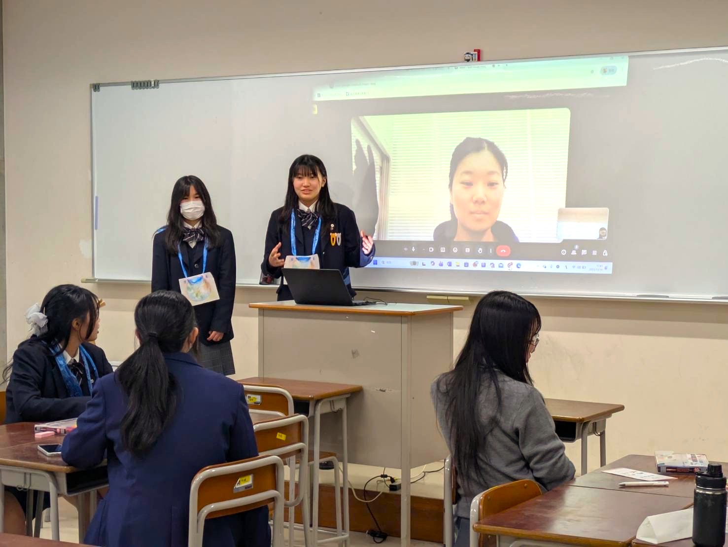 本学獣医学類の藤井紗慧さんが「かながわ・ゆめ・みらい2025」に講師として参加