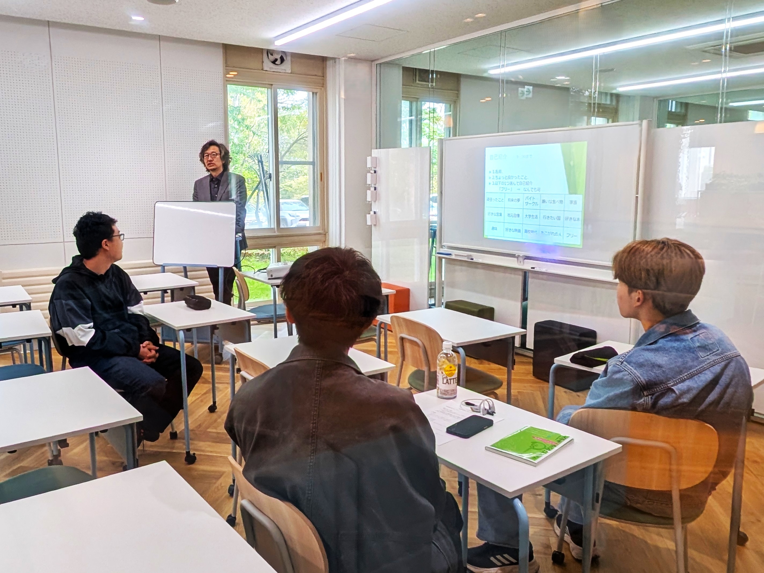 実践を通じて学ぶ　農環境情報学類の「基礎演習」
